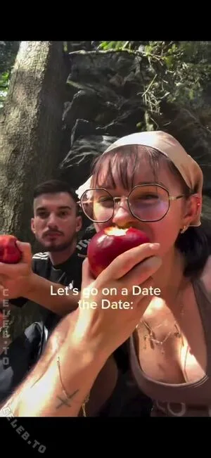 Anna Kauer OnlyFans Leaked Free Thumbnail Picture - #5XepkXKA92