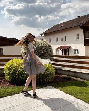 Anna Kauer OnlyFans Leaked Free Thumbnail Picture - #Dgt0Vee1li