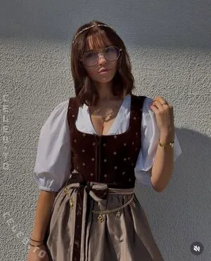 Anna Kauer OnlyFans Leaked Free Thumbnail Picture - #p7K9nSL4Jq