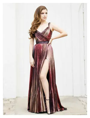 Anna Kendrick Thumbnail Picture