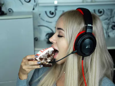 Anna Kostenko OnlyFans Leaked Free Thumbnail Picture - #xvi3ghiOdm