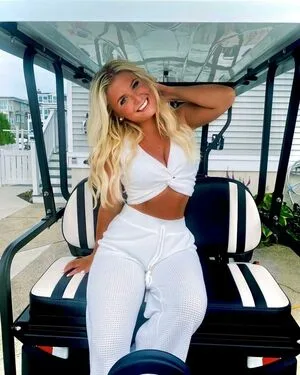Anna Schweikert OnlyFans Leaked Free Thumbnail Picture - #vp8zPhuUUS