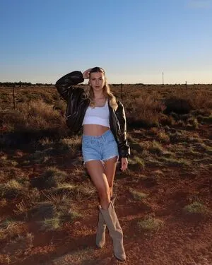 Anna Seidel OnlyFans Leaked Free Thumbnail Picture - #LHIICLFLlp