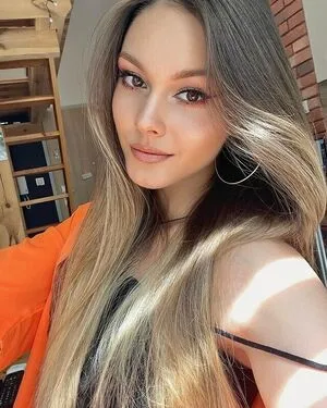 Anna Stoliar OnlyFans Leaked Free Thumbnail Picture - #gyadFAPsn4