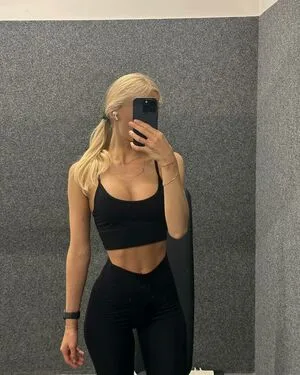 Annaauroraegger OnlyFans Leaked Free Thumbnail Picture - #6NhH0cVryy