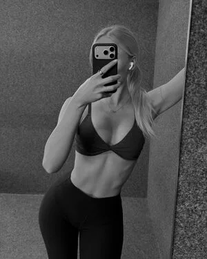 Annaauroraegger OnlyFans Leaked Free Thumbnail Picture - #Fw8YBjTZL0