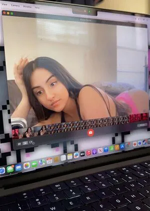 Anneiise OnlyFans Leaked Free Thumbnail Picture - #FSkD0oFuSv