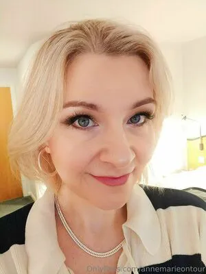 Annemarieontour Thumbnail Picture