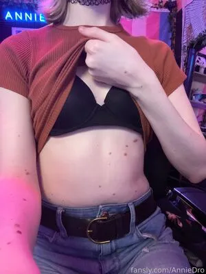 Anniedro OnlyFans Leaked Free Thumbnail Picture - #nupp2FCadH