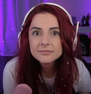 AnnieFuchsia Thumbnail Picture