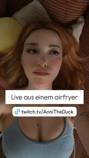 Annitheduck OnlyFans Leaked Free Thumbnail Picture - #1Az3xzRx60