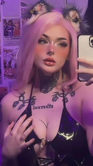 Annxhxlated Thumbnail Picture