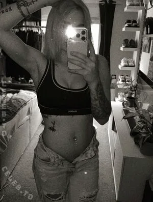Anny Vans OnlyFans Leaked Free Thumbnail Picture - #F7FSEe336c