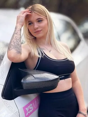 Anny Vans OnlyFans Leaked Free Thumbnail Picture - #L074PyfF2m