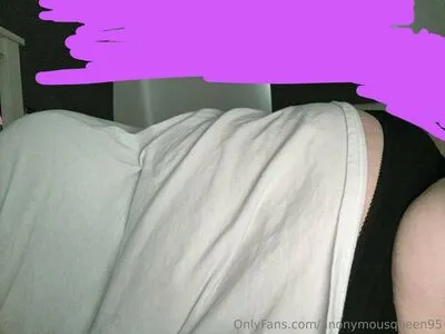 Anonymousqueen95 OnlyFans Leaked Free Thumbnail Picture - #s0ak4I2Aji
