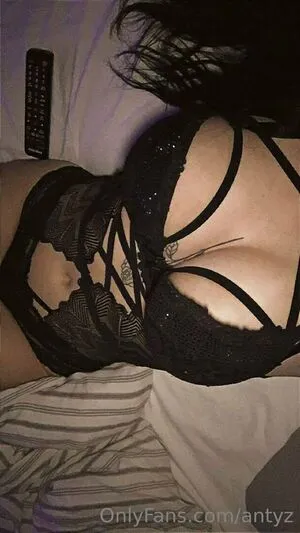 Antyz OnlyFans Leaked Free Thumbnail Picture - #2Xt7QJVMeM