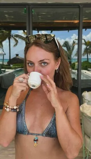 Anuschka Van Lent OnlyFans Leaked Free Thumbnail Picture - #KDMqJ0V7LU