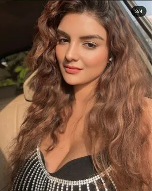 Anveshi Jain Thumbnail Picture