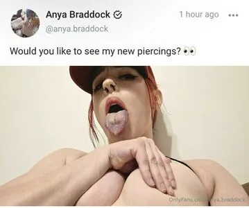 Anya Braddock Thumbnail Picture