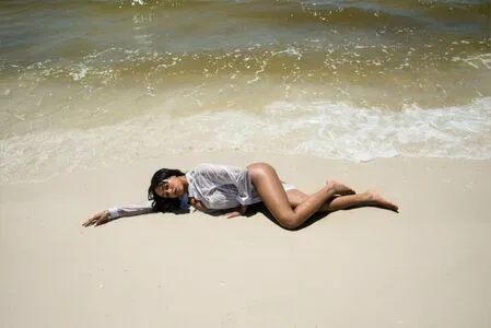 Anya Ivy Thumbnail Picture