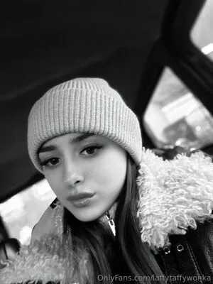 Anylaffytaffywonka OnlyFans Leaked Free Thumbnail Picture - #DivWIHPJ1l
