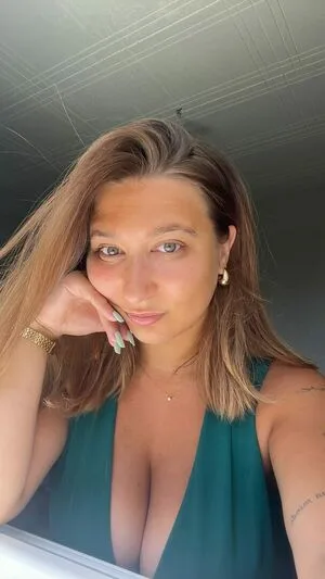 Apoline Perret OnlyFans Leaked Free Thumbnail Picture - #9dF8RU0HDl