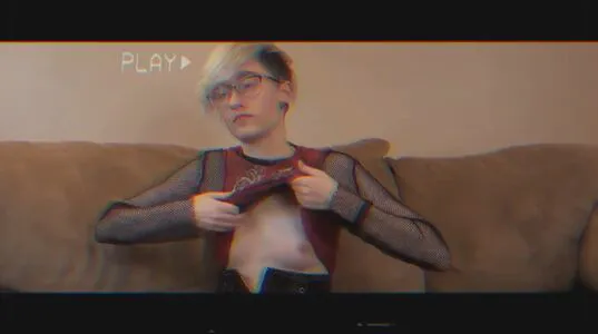 Apollo Fucker Thumbnail Picture