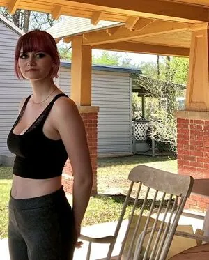 Apologygirlx Thumbnail Picture