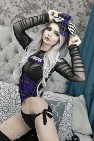 Applewhite OnlyFans Leaked Free Thumbnail Picture - #UUHABhE9y2