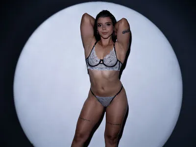 Aprilbailey Thumbnail Picture