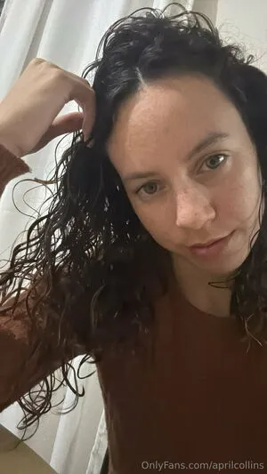 Aprilcollins Thumbnail Picture