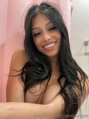 Aprilpaigee OnlyFans Leaked Free Thumbnail Picture - #QComcAD37g