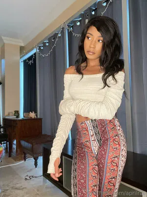 Aprilrae OnlyFans Leaked Free Thumbnail Picture - #2sBvGJGFkn