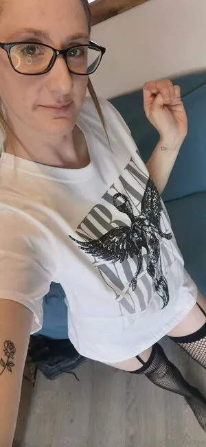 Aprilvaye OnlyFans Leaked Free Thumbnail Picture - #lf5FV7G3FZ