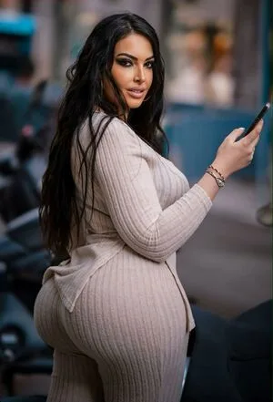 Ar4basszilla OnlyFans Leaked Free Thumbnail Picture - #KDM1s9kdaK