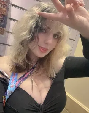 Aretteepls OnlyFans Leaked Free Thumbnail Picture - #eevNMvw1j3