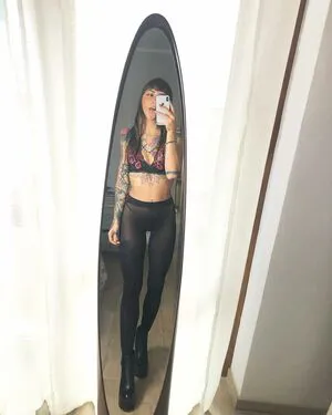 Ari Mane Thumbnail Picture