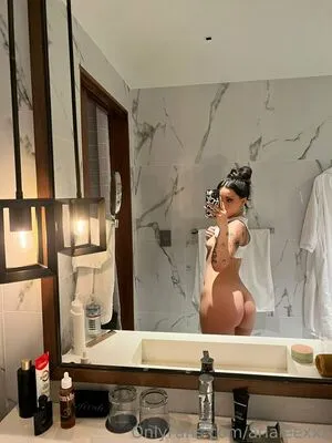 Arialeexxx Thumbnail Picture