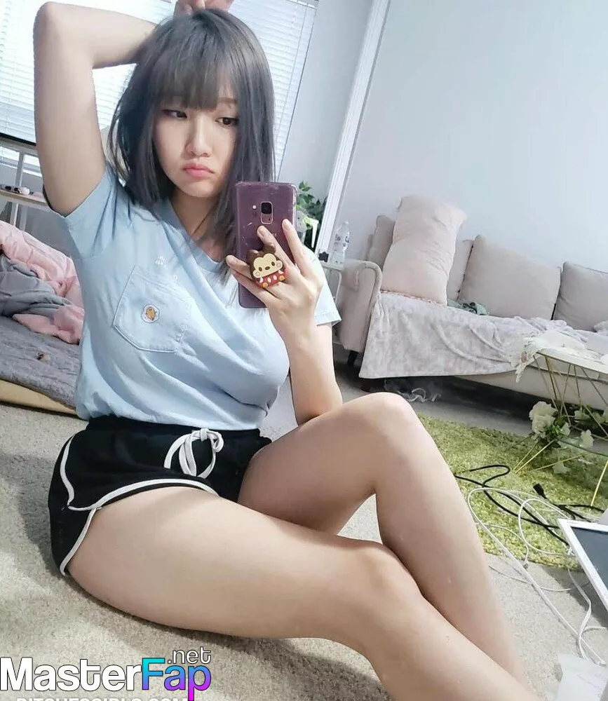 Ariasaki naked