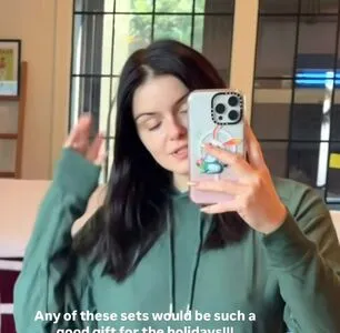 Ariel Winter OnlyFans Leaked Free Thumbnail Picture - #BVdofkXV01