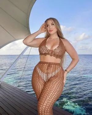 Ariella Eder Thumbnail Picture