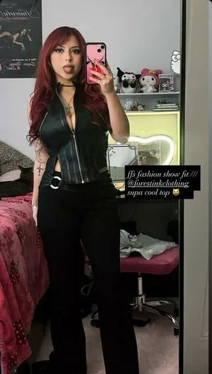 Ariiposaa OnlyFans Leaked Free Thumbnail Picture - #8CYKaABmkf