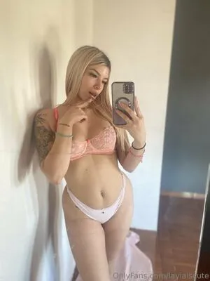 Aritoocute Thumbnail Picture
