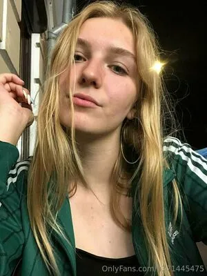 Arniluck OnlyFans Leaked Free Thumbnail Picture - #lGHlkADGOU