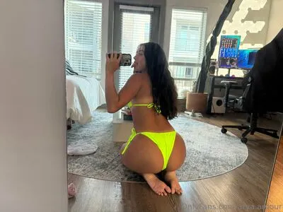 Arya Amour OnlyFans Leaked Free Thumbnail Picture - #CBuD929KSy