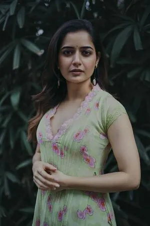 Ashika Ranganath Thumbnail Picture