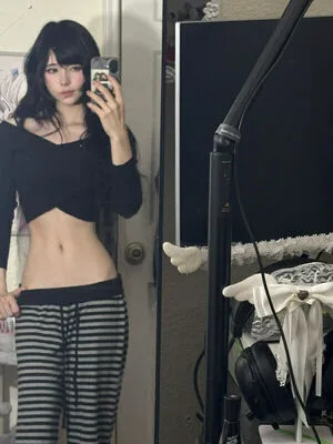 Ashisbees OnlyFans Leaked Free Thumbnail Picture - #FKlyhNkNSW
