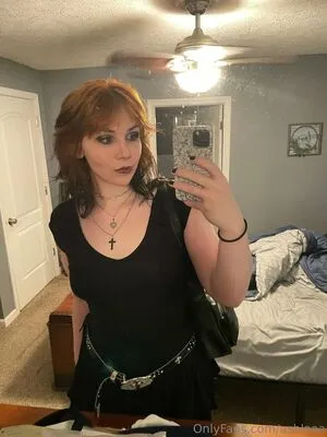 Ashlaaa Thumbnail Picture