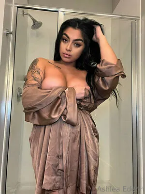 Ashleasoffline Thumbnail Picture