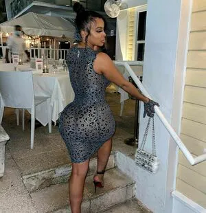 Ashlee Monroe Thumbnail Picture